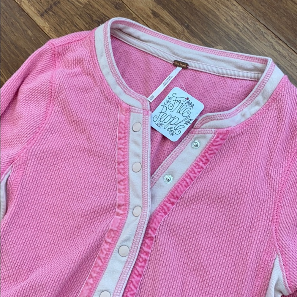 XS free people pink thermal long sleeve shirt